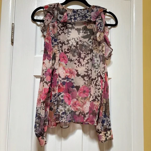 Zara Ruffled Blouse - Picture 8 of 8